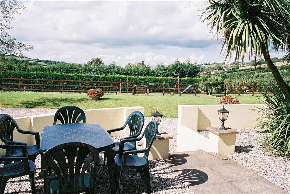 Crossways & Sea View Holiday Apartments Torquay Luaran gambar