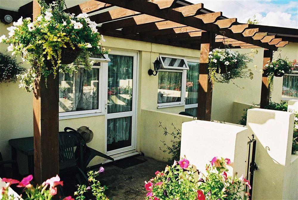 Crossways & Sea View Holiday Apartments Torquay Luaran gambar